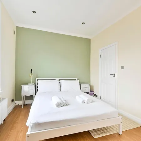 Guestready - Chic Retreat In Muswell Hill Apartment London Exterior photo